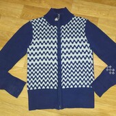 якісна кофта носили в школу фірма Deloras