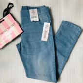 Фірмові дитячі джегінси F&F на 8-9 років