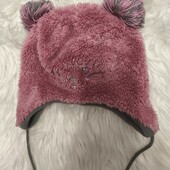 Шапка на дівчинку