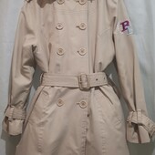 8. Плащ деми для девочки на рост ±128см, б/у