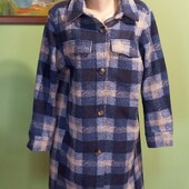 Пальто р М , модель сорочка, тепле.