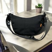 жіноча спортивна сумка кросбоді