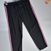 Брюки чорні с лампасами