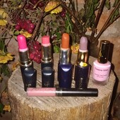 Лот косметики: помади Max Factor, Oriflame, Relouis і лак для нігтів