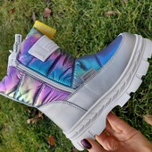 Зимові дутіки чоботи черевики 28 29 33 34р