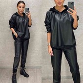 актуальний та зручний костюм на хутрі