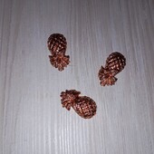 3 магніта у вигляді ананасу