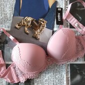 Красивий бюстгальтер Fnniss 80c/85в