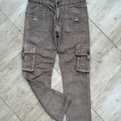 Теплі вельветові штани, на 8-10 років.