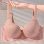 Гарний, ніжний бюстгальтер, розмір M, дивіться заміри.