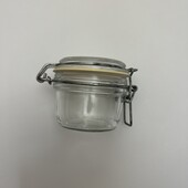 Скляна ємність