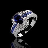 Нова срібна каблучка 925 проби. Розміp 17.