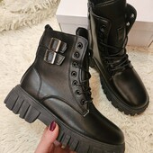 Стильні зручні зимові черевики на хутрі,якість супер