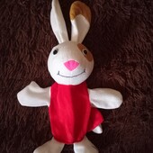 Зайчик на руку