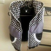 Жилетка(безрукавка) дитяча.Стан відмінний!