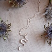 Ланцюжок зі змією. колір на вибір