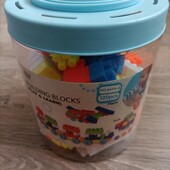 Дитячий конструктор в наборі