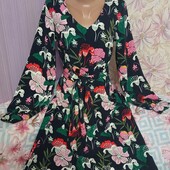 Шикарна Сукня з пояском. Нова.ог 86-90 укрп 50%