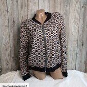 Стильний легкий бомбер