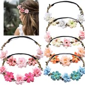 В голубых тонах, остаток 1 шт обруч , венок принцессы, корона д