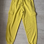 Спортивні брюки Bershka с-м