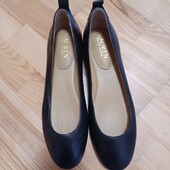 Балетки/туфлі
