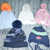 Зимова/демі шапочка, шапка. 1на на вибір. В гарному стані.