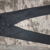Чорні джинси