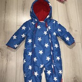 Відмінний стан.Комбінезон на флісі,6-9місяців.