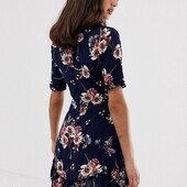 Барвиста сукня розмір 38 евро