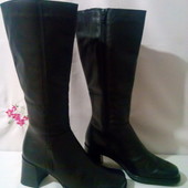 Фірмен. Barratts шкір.чобітки всередині утеплені підкладці роз.38 Ідеал. стан. Багато різних лотів.