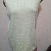 Гарна бавовняна жилетка 18 розміру,в грудях 114 см.