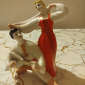 фарфоровая статуетка винтаж