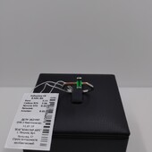 Ніжна срібна каблучка з зеленим фіанітом 17 розмір