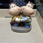 Статуетка закохані Бегемоти