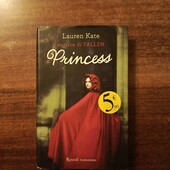 Книга італійською Lauren Kate. Princess
