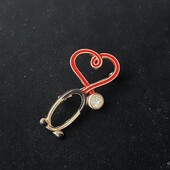 Оригинальная брошка