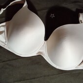 Якісний бюстгальтер на тонкому поролоні та кісточках з мереживом , розмір 95F