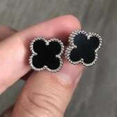 Нові срібні сережки у стилі Van Cleef.