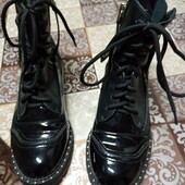 Продам черевики