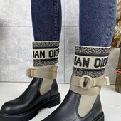 Жіночі черевики з текстильною вставкою