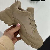 Красивые кроссовки на меху зима ! 38р - 24,5см