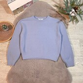 Ніжний светрик з камінцями коротка травка стан відмінний