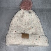 2 шапочки на дівчинку 3-4р розмір м