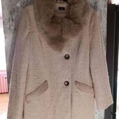 Елегантне жіноче пальто зі штучним хутром
від F&F