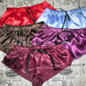 Жіночі атласні шорти для дому В лоті одна пара!