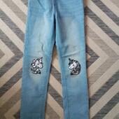 Джинси скіні