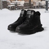 Кросівки жіночі,39р