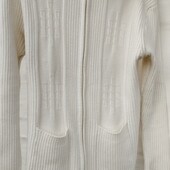 Светр на замку