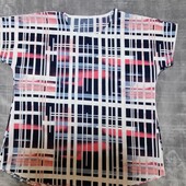 Легенька вільна блузка / туніка р. 52